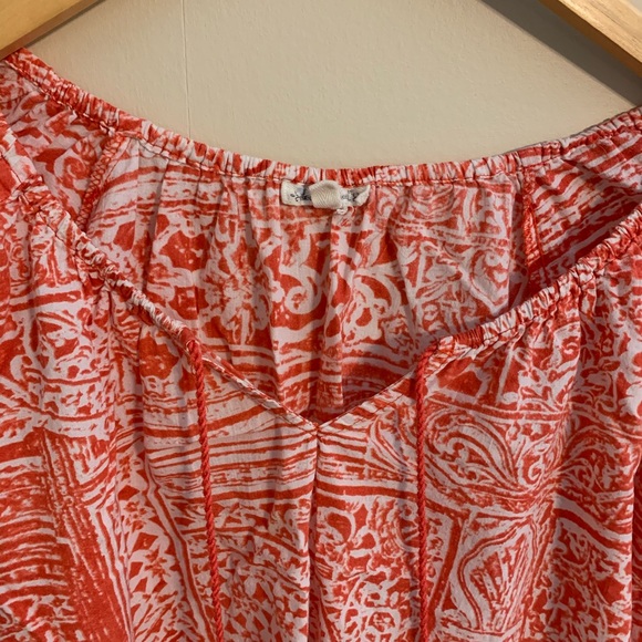 Tropical Top - Picture 4 of 5